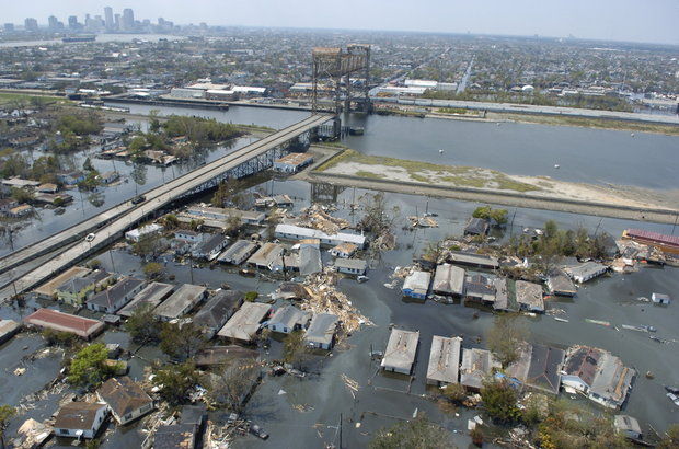 Chicago Tribune columnist wishes for a Hurricane Katrina